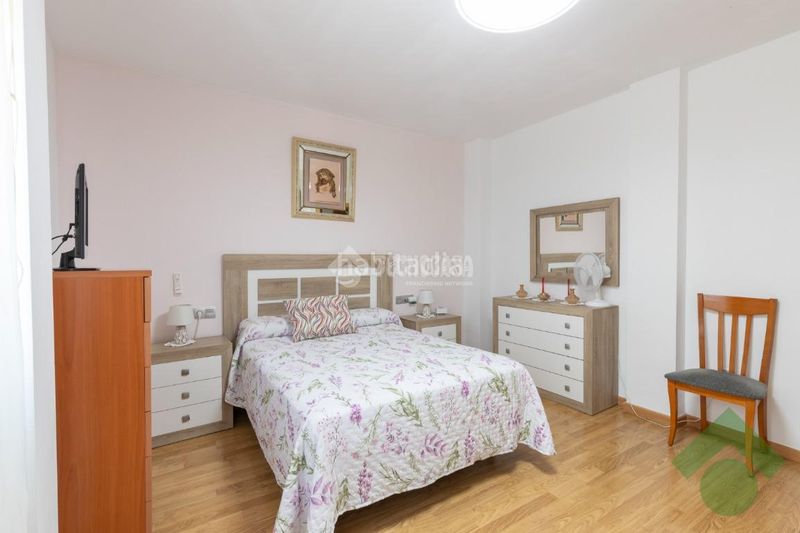 Foto 48f9b8d7-7c28-4499-b708-050a0865f9ab. Pis a Calicasas