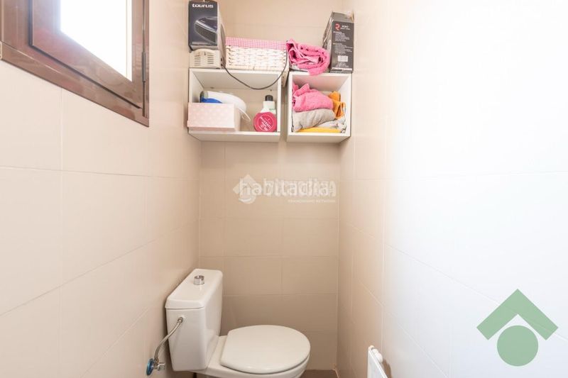 Foto 7373fbea-3405-4827-8ff8-20061e6cbc48. Piso  en venta en Albolote