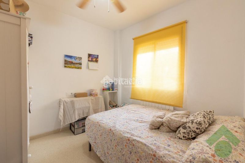 Foto e3e1abe0-f04f-4d36-9e89-e2c80022f2b9. Piso  en venta en Albolote