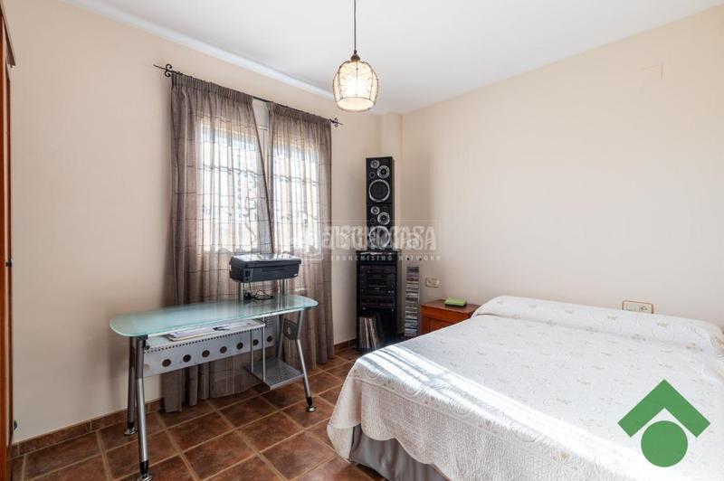 Foto 61455afa-6622-41e9-9271-4a8f175de31d. Casa  en venta en Atarfe