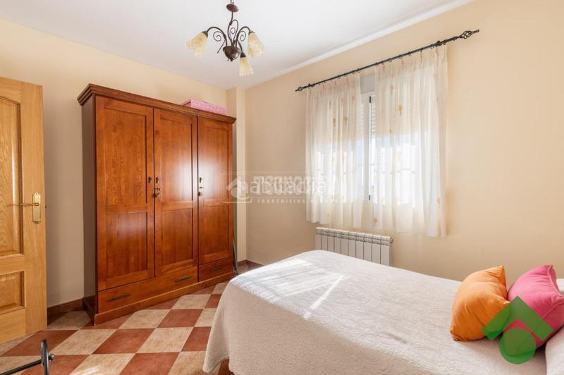Foto c771a23e-f9dd-4638-b566-127bcb635691. Casa  en venta en Atarfe