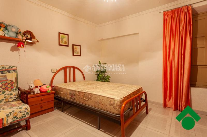 Foto 0b2259d2-593c-45da-9e61-521bf8dbd7c1. Casa  en venta en Calicasas