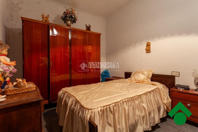 Foto 3e82d198-f6e7-4c83-bc9e-5a72ea9dddbd. Casa  en venta en Calicasas