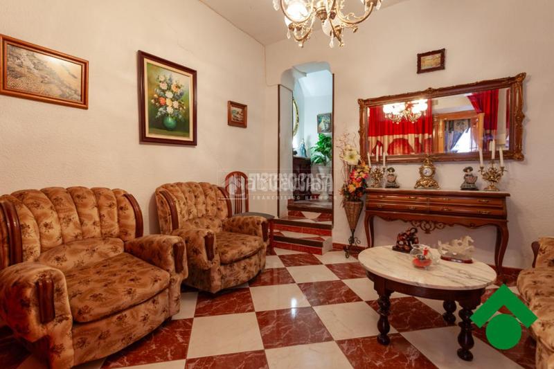 Foto 46d2521c-81c7-4b4f-83ec-02a1f2f43782. Casa  en venta en Calicasas