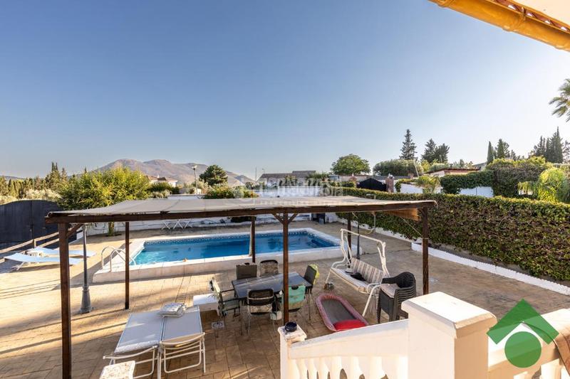 Foto 45e66e82-20f0-4e16-8e8b-c7efd19cc7f8. Casa  en venta en Atarfe