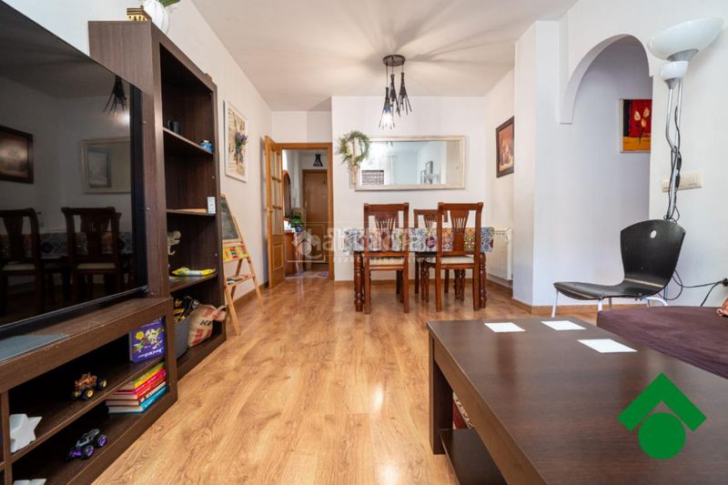 Foto 3b796a0b-86ab-479b-aa17-f166d33b8dd0. Pis a Albolote