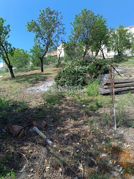 Foto d98c48da-7b7a-4ba8-be08-75c007ff165c. Terreny residencial a Colomera