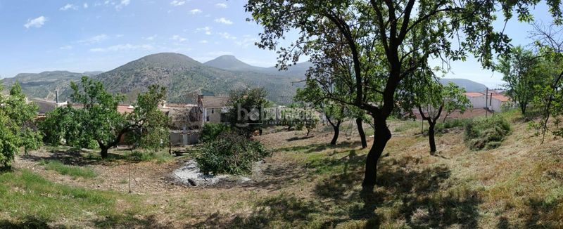 Foto da2ec9f2-7a82-4f5d-9b26-d188bcae796a. Terreny residencial a Colomera