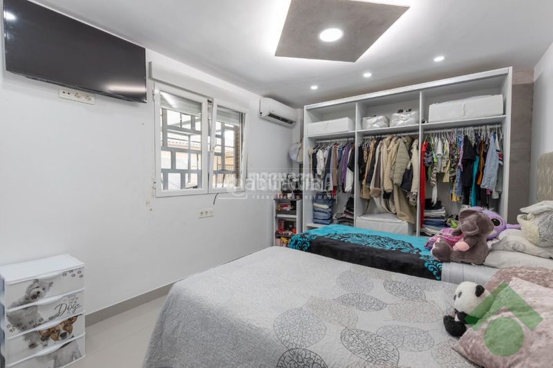 Foto e87ed6dd-d3af-404f-a863-c0dd265167df. Casa aparellada amb calefacció a Albolote
