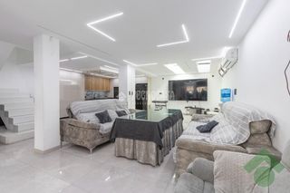 Doppelhaus in Albolote. Casa en venta en albolote