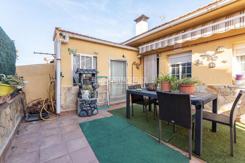 Foto 72d69ea1-7795-4a14-aa92-cdd09ef9794a. Casa in Cobeña