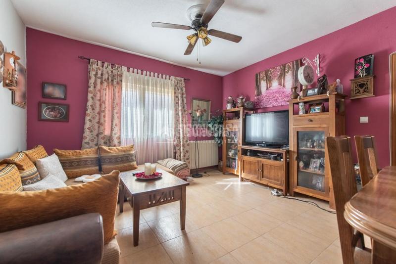 Foto 7672c7f8-7b6a-489e-bf68-5f8d04cb7702. Casa in Cobeña