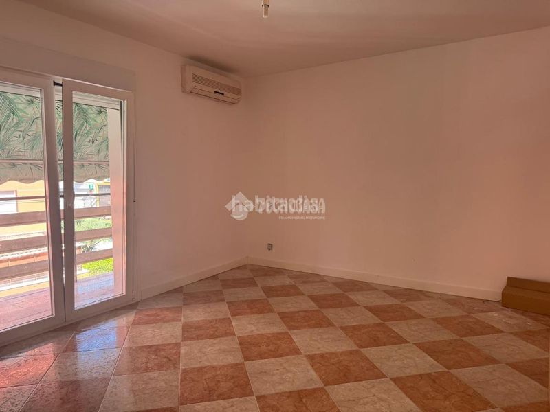 Foto 8e4e4d7c-b02e-4678-aa54-b541aa2731d5. Piso  en venta en Algete centro Algete