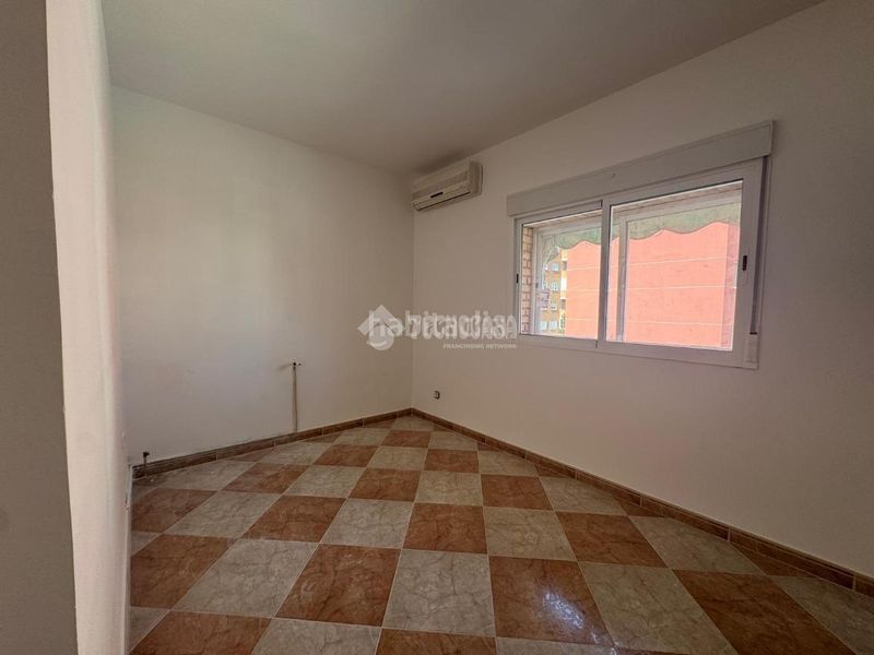 Foto a774f5cc-8522-4e3e-a1c0-3b42941d343c. Piso  en venta en Algete centro Algete