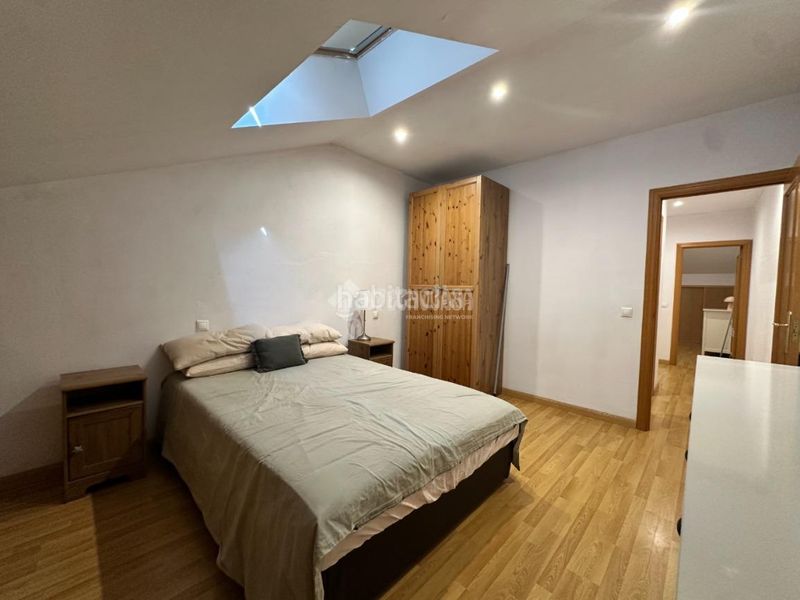 Foto 8029d629-7519-4f33-8b32-afb2359858ce. Duplex with heating in Algete centro Algete