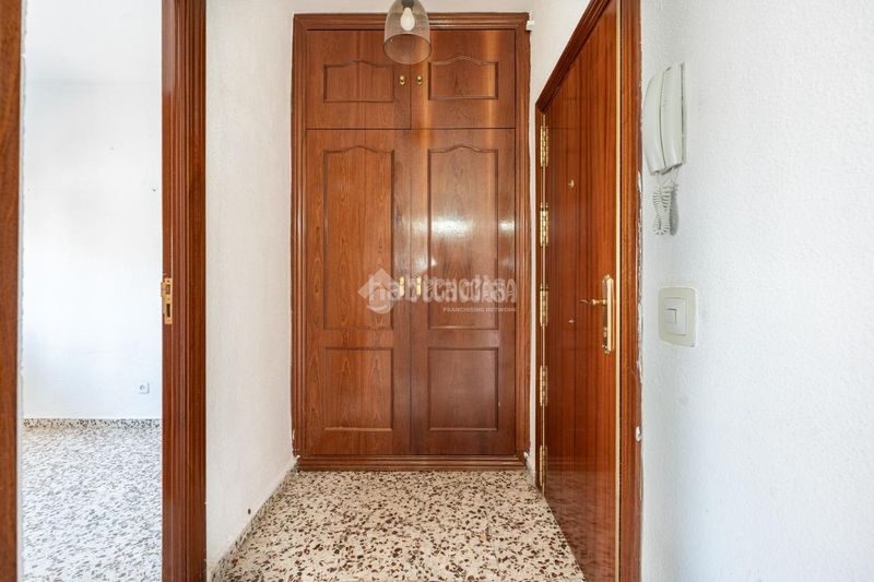 Foto 2b84e10a-2cee-4bb4-80f9-6ac7fbf9f84f. Flat with heating in Algete centro Algete