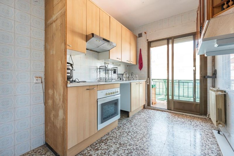 Foto aee8660f-61c3-4d12-a20e-f88fd9a8d6d1. Flat with heating in Algete centro Algete