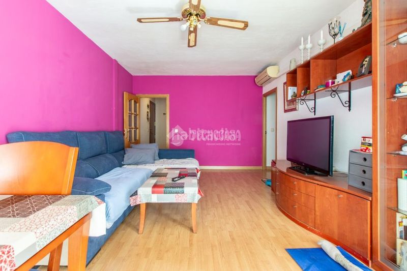 Foto 65041caf-7a56-443b-9e03-5d1d0c243444. Pis a Algete centro Algete
