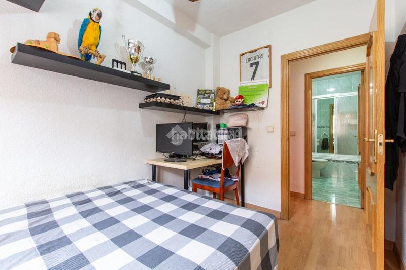Foto af465822-49d1-4fe6-abaa-0282344bb547. Pis a Algete centro Algete