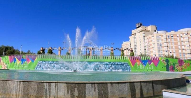 Foto c2c3a861-019f-4c81-83f8-36607f9b7911. Maison jumelée dans Ciudad 70 Coslada