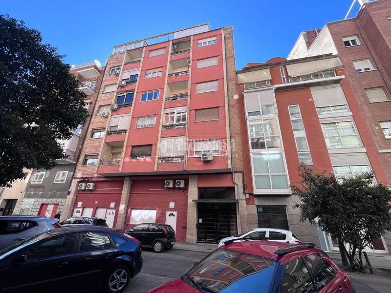 Foto 2d78e57d-0506-4bd5-b164-3b733518c50f. Pis amb calefacció a Guindalera Madrid