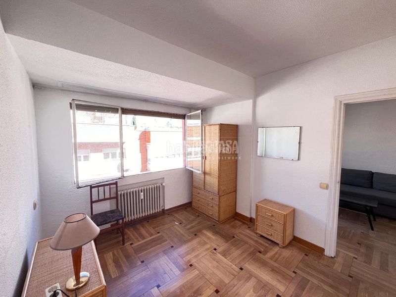 Foto 520b7435-2799-44df-ae32-8ad91837e6b9. Pis amb calefacció a Guindalera Madrid