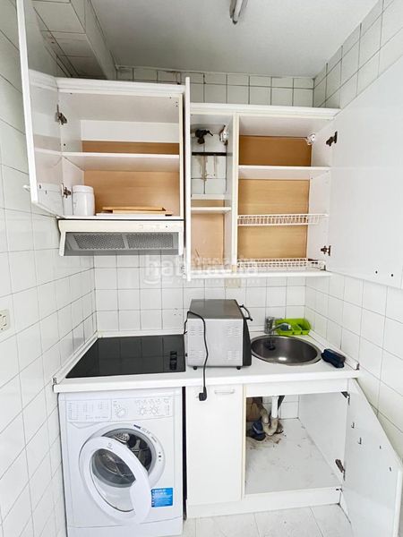 Foto f8ae5166-90aa-4369-94fb-09131d6fbb6d. Pis amb calefacció a Guindalera Madrid