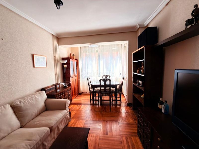 Foto af90c794-0f16-44aa-acc6-4bb93d875429. Pis a Prosperidad Madrid