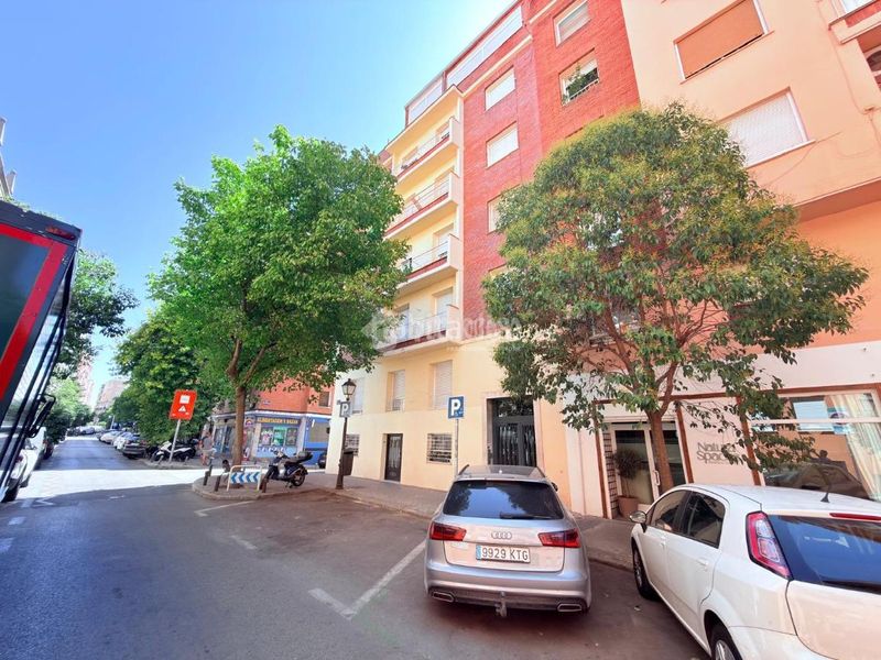 Foto d7abb660-b113-4ebb-a452-dfdb11375c6a. Pis amb calefacció a Guindalera Madrid