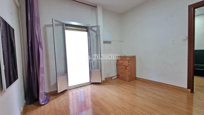 Foto cc7bf5bc-c9d0-4bbe-8146-982f165543d2. Piso  en venta en Butarque Madrid