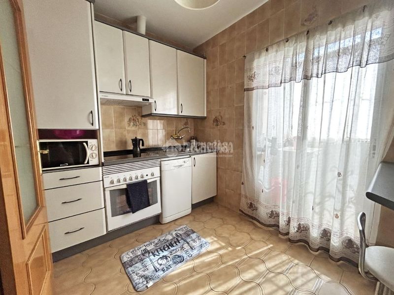 Foto ae57eb9b-f4ad-4349-a248-6b2bd91ee23f. Pis a Los Rosales Madrid