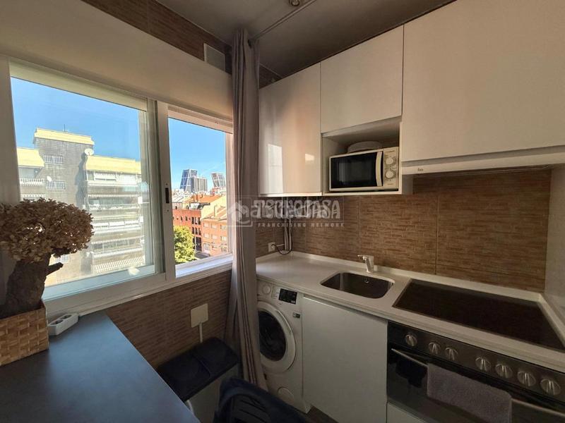 Foto b8f46c10-1dc2-4ef6-9a3a-372dd23f0155. Appartement avec chauffage dans Castillejos-Cuzco Madrid