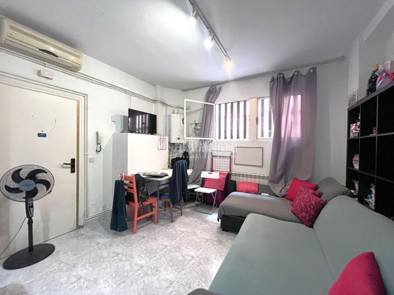 Foto 472d7e5d-2448-4762-9acb-100d7b10aa60. Pis a Valdeacederas Madrid