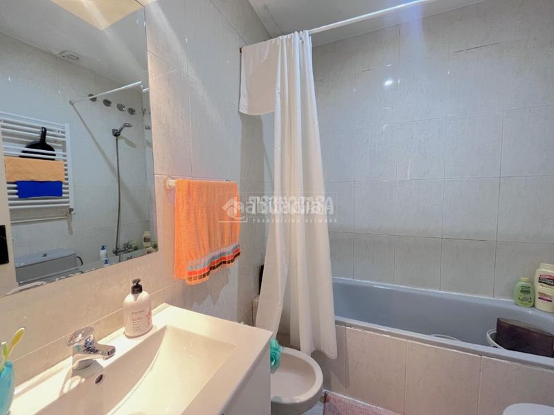 Foto 5e0895a7-ff66-4a53-b774-2a9b7285d580. Pis a Valdeacederas Madrid