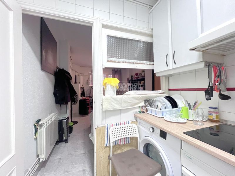 Foto 5ef9f15e-4603-4a28-845b-2300e14b1b3f. Pis a Valdeacederas Madrid