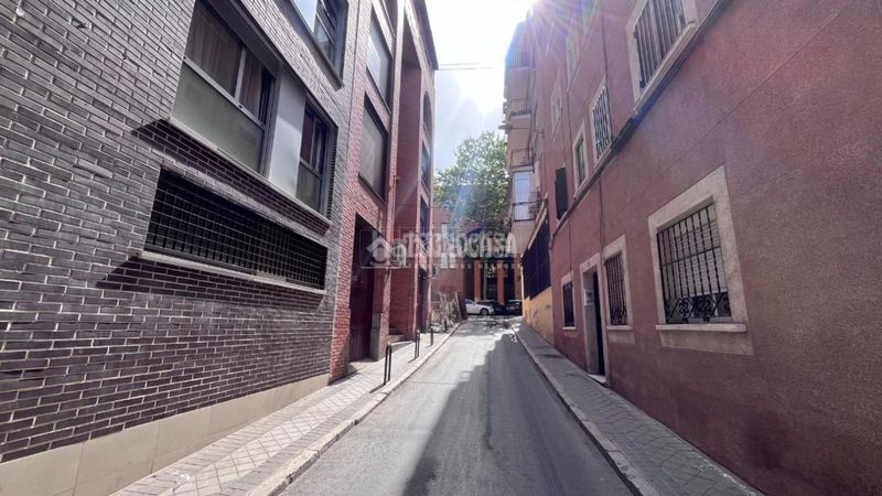 Foto 9a643963-bfbb-40bb-a904-c440a5ef4a94. Pis a Valdeacederas Madrid