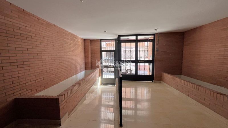Foto c8780279-089f-4597-af84-9644e542680c. Lloguer pis a Valdeacederas Madrid