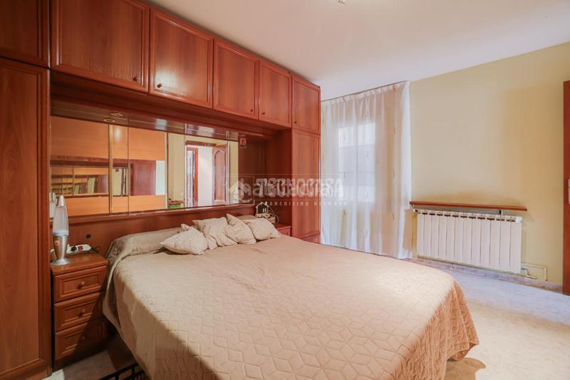 Foto 1d6c7a67-2011-4924-98e8-9d19eac26cfd. Piso  en venta en Sant Pere Nord Terrassa
