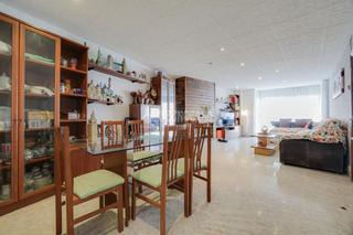 Etagenwohnung in Sant Pere Nord. Piso en venta en terrassa