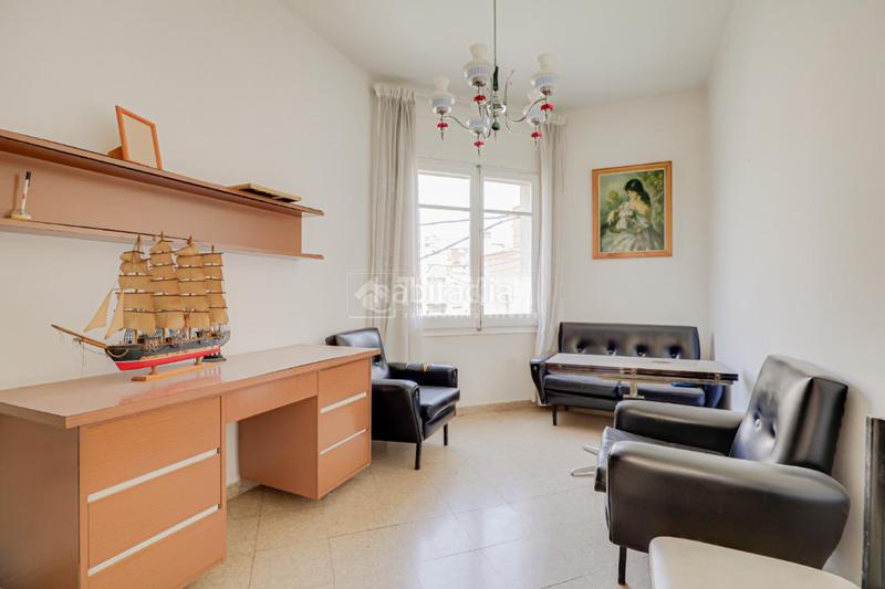 Foto 1130c2cc-67fe-45cd-befa-d584a83bba42. Casa pareada casa en venta en Sant Pere Nord Terrassa
