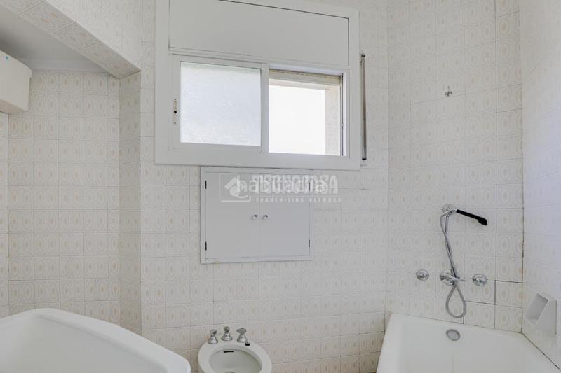 Foto 866bc721-e3b7-4195-b009-608268de0591. Casa pareada casa en venta en Sant Pere Nord Terrassa