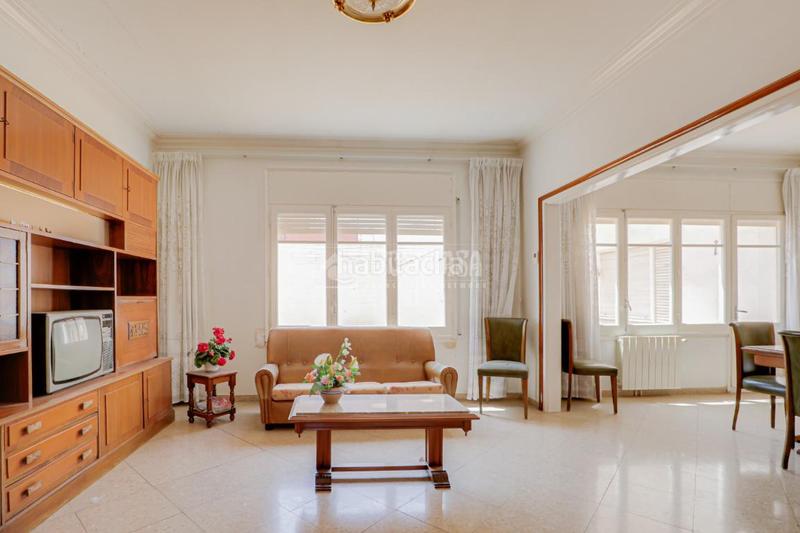 Foto b8ebd88f-000d-46a5-bbae-758b176238dd. Casa pareada casa en venta en Sant Pere Nord Terrassa