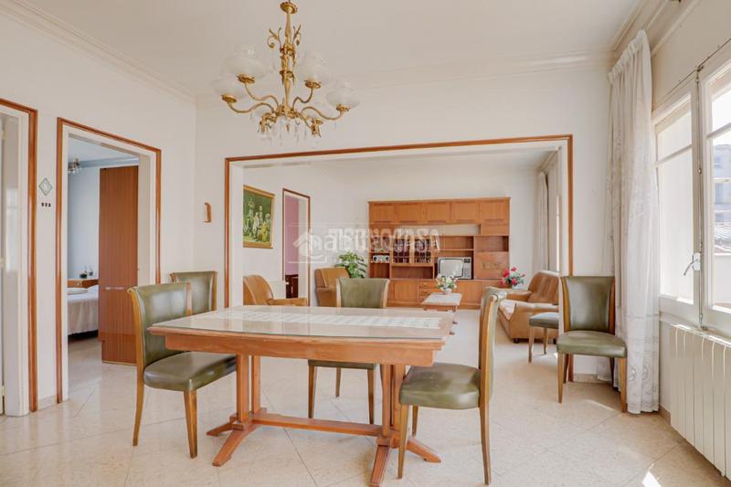 Foto c1ca6ecf-1804-4c07-afbc-6b190d8db43a. Casa pareada casa en venta en Sant Pere Nord Terrassa