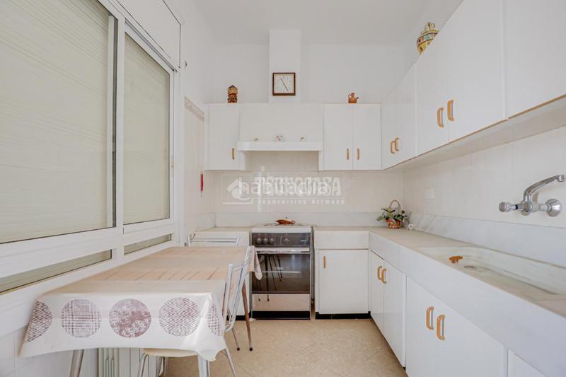 Foto eb0fff0a-3ce6-44de-b8a5-1d9cd7bb26d7. Casa pareada casa en venta en Sant Pere Nord Terrassa