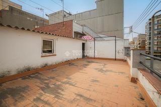 Maison jumelée à Egara. Casa en venta en terrassa