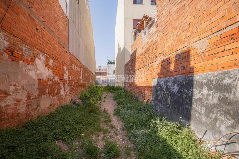 Foto da9c5d5b-5a6e-4d3a-83fb-9228d69d10f3. Terreny residencial a Sant Pere Nord Terrassa