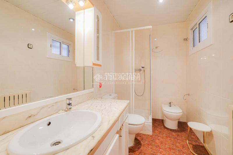 Foto 327a3d4b-ffab-4aa3-8cb7-6c544bae58fd. Piso  en venta en San Pere Terrassa