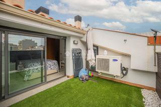 Àtic a San Pere. Ático en venta en terrassa