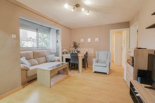 Pis a Sant Llorenç. Piso en venta en terrassa