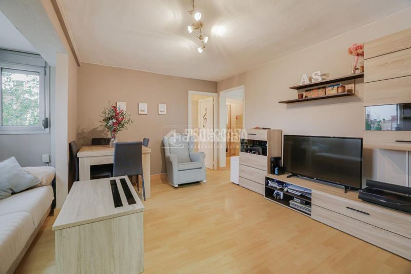 Foto 30d97e1f-6751-4c12-bcff-c3eecfec1003. Piso  en venta en Sant Llorenç Terrassa